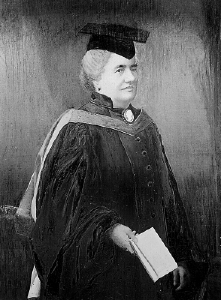 Dr. Agnes Lewis